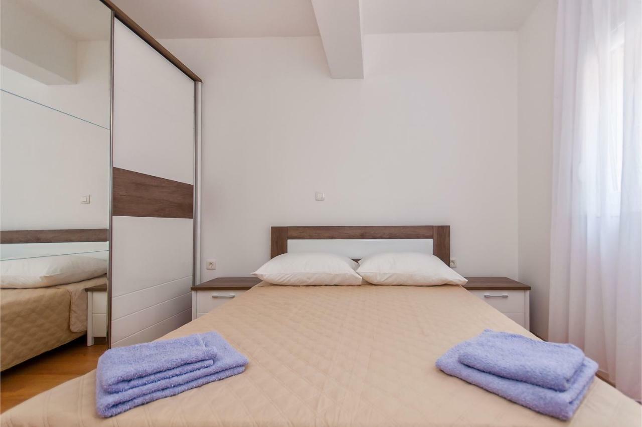 Apartman Mira- Omiš Extérieur photo